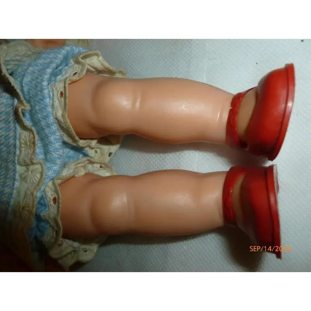 Vintage Button Push Empire Made 10‎ Inch Doll Head Nods and Turns